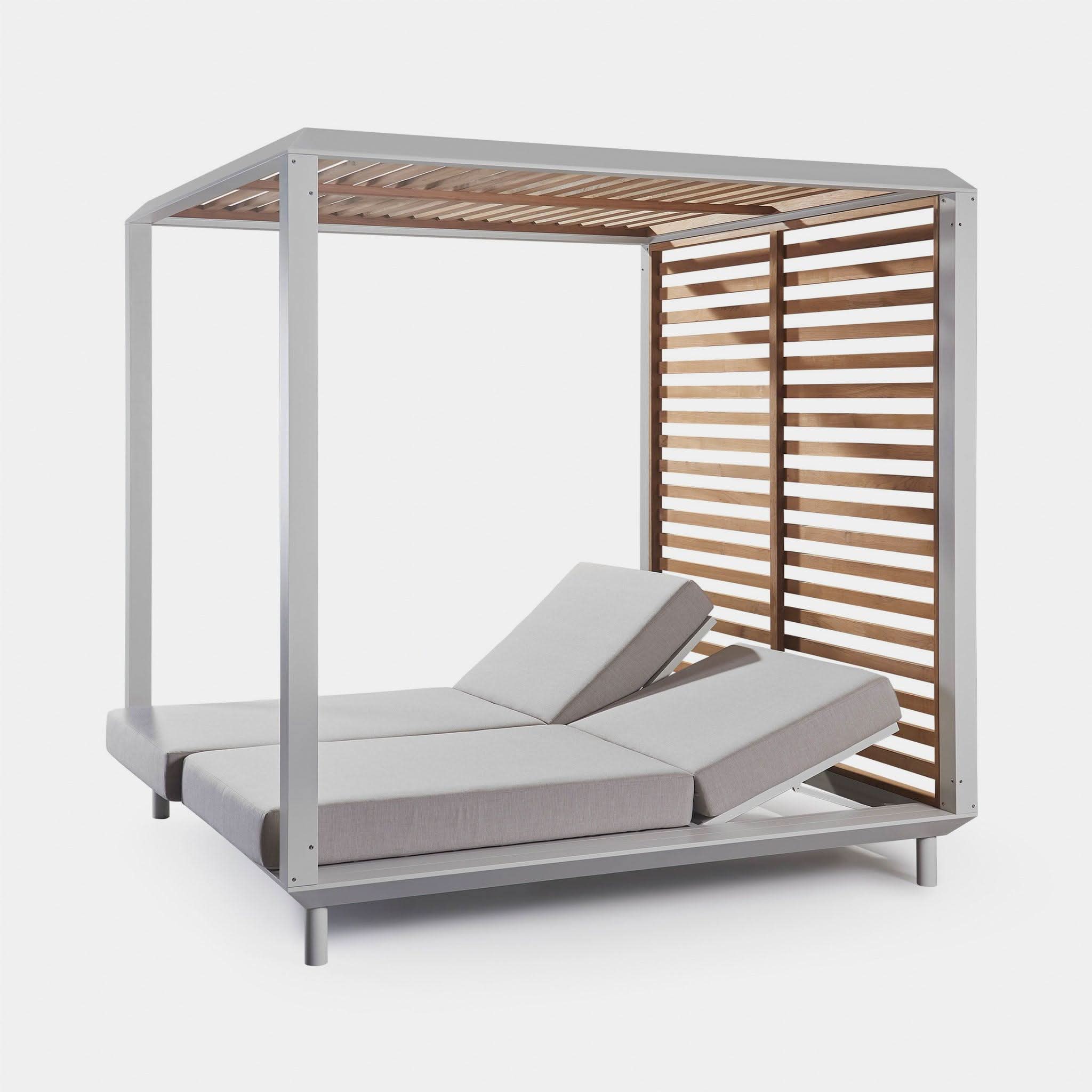 Breeze XL Aluminum Cabana